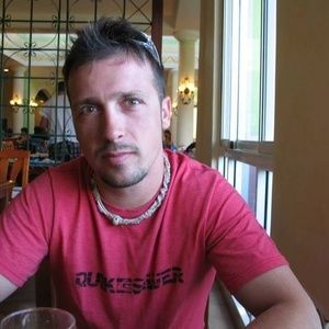 Meet your Posher, Denis